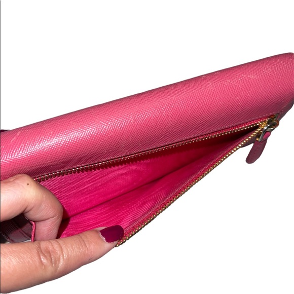 Authentic Prada Long Wallet - Picture 7 of 11
